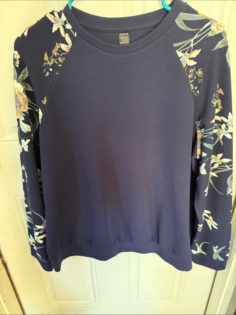 SHEIN Navy Blue Floral Raglan Long Sleeve Top